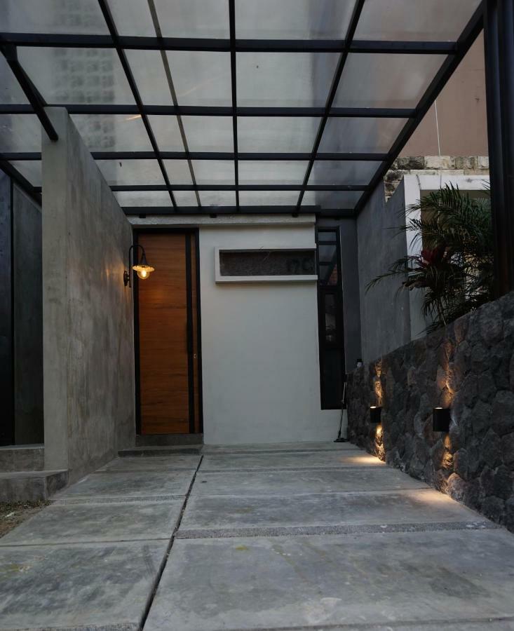 The Cendana Villa'S Бату Экстерьер фото